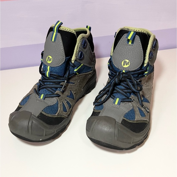 Merrell Select dry hiking waterproof boots size 4 - Picture 2 of 9